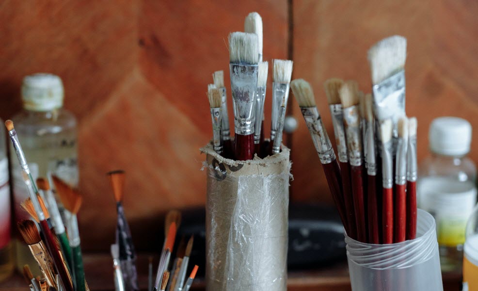 Artist Brush Cleaning – With Martin Thomas