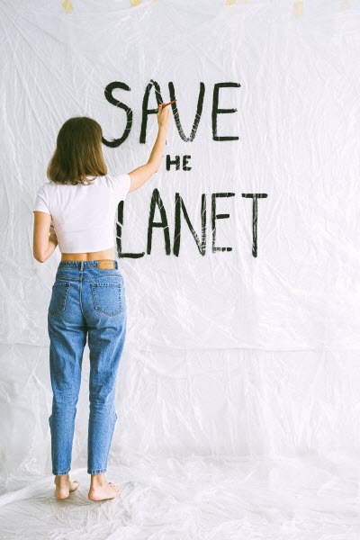 Safe the planet - Green Manufacturing at lineo paintbrush makers for artists